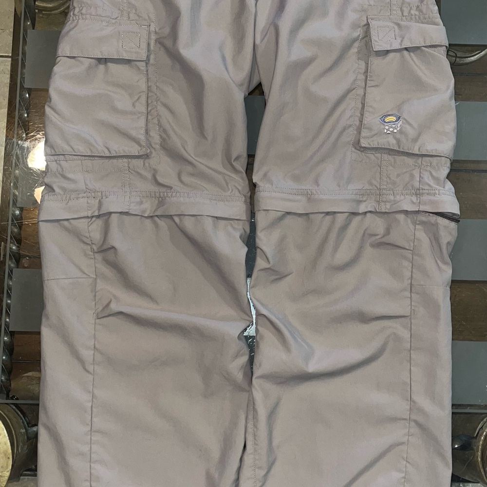 Mountain Hardwear Men's Gray Cargo Pants